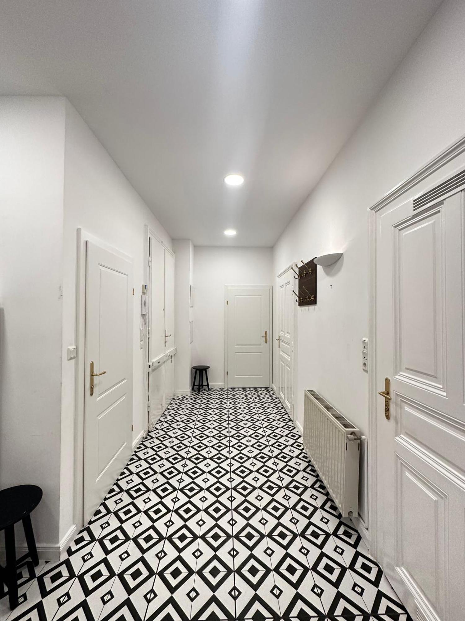 Luxury 3 Bedroom Apartment Near Schoenbrunn Palace Wina Bagian luar foto